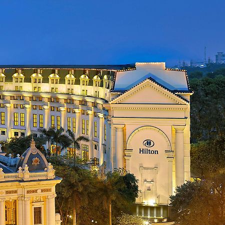 Hilton Hanoi Opera Екстер'єр фото