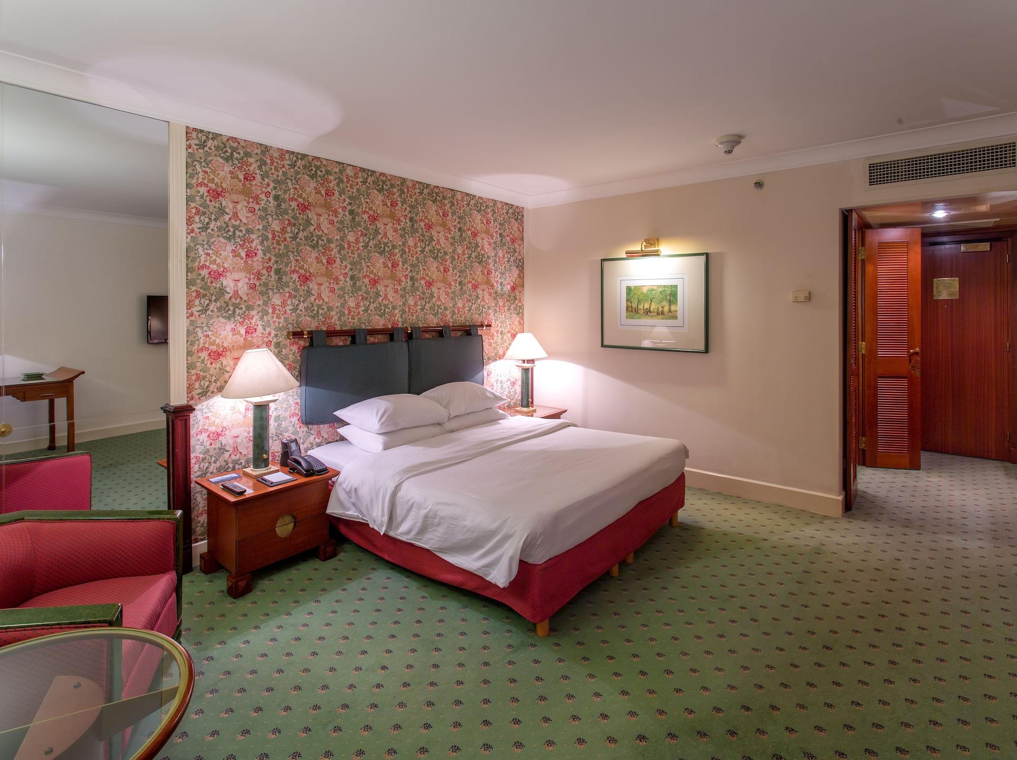 Hilton Hanoi Opera Екстер'єр фото