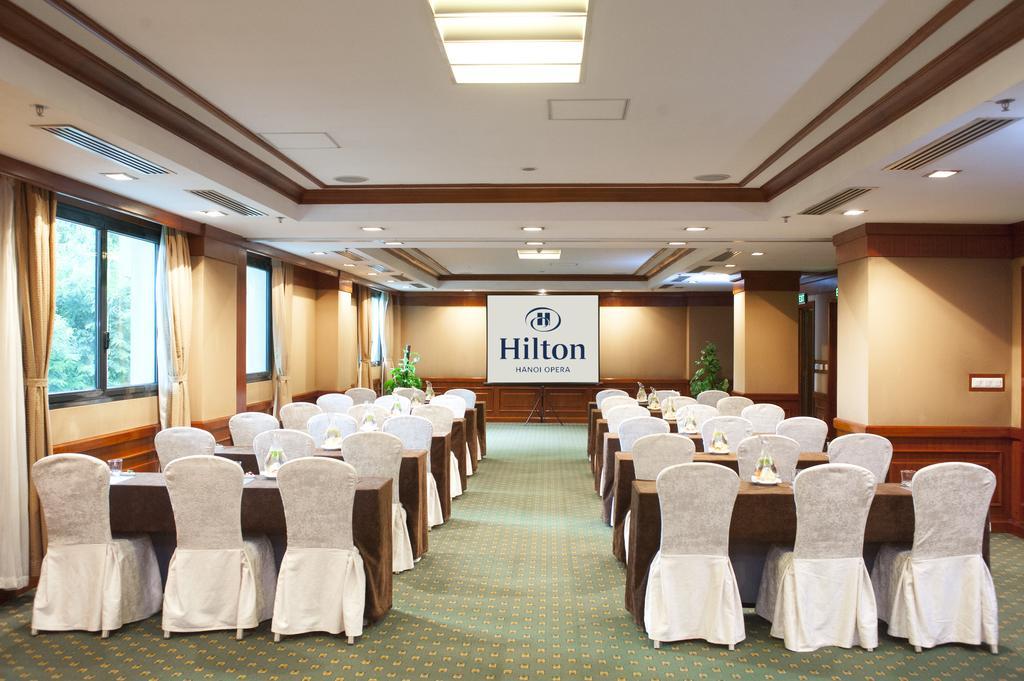 Hilton Hanoi Opera Екстер'єр фото
