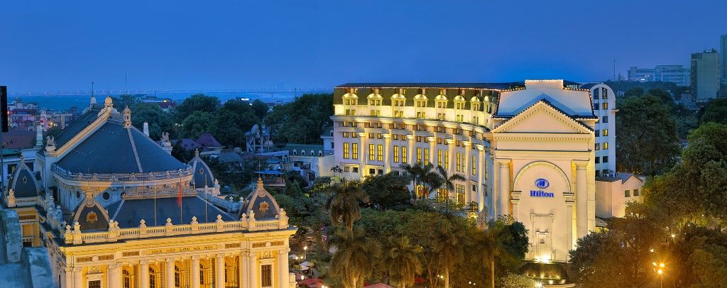 Hilton Hanoi Opera Екстер'єр фото